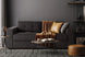 foto ambientada sofa namoradeira 2 lugares oslo cinza em sala de estar