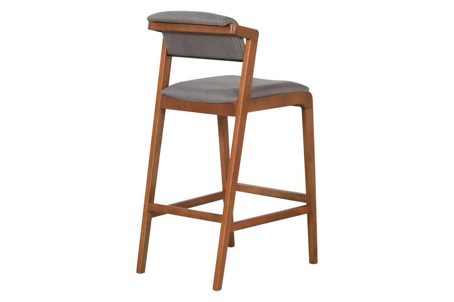 Banqueta Alta Santorini  - Avelã e Tecido Cinza vista em varios de costas