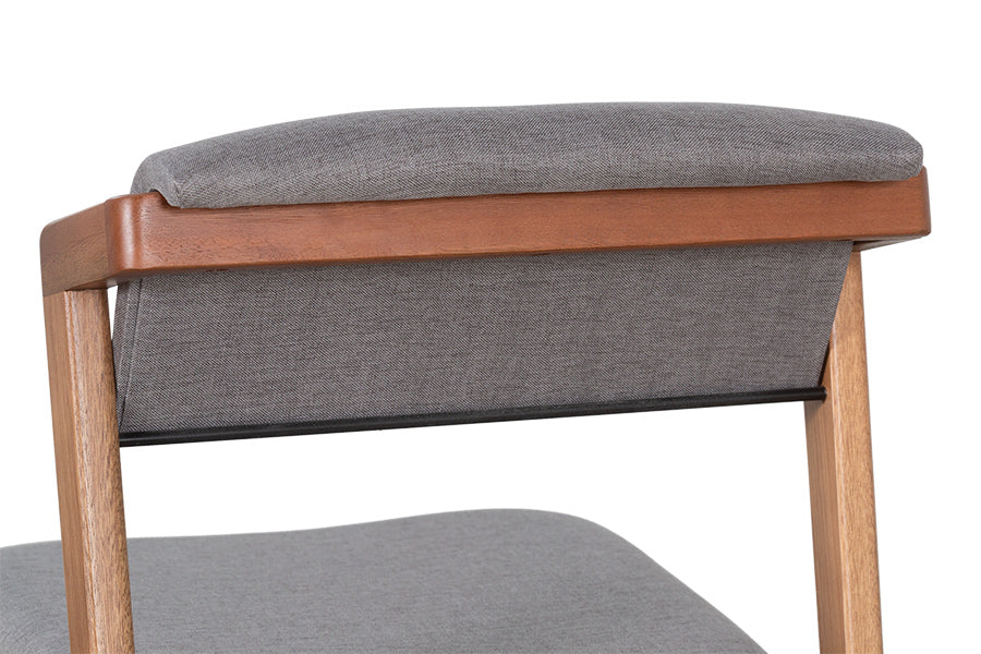 Cadeira de Jantar Santorini - Avelã e Tecido Cinza detalhe encosto