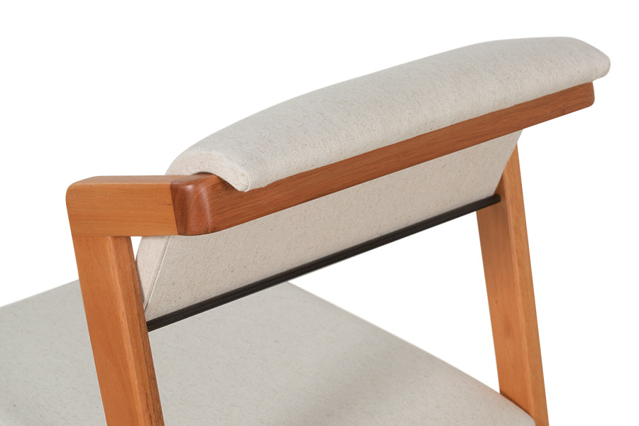 Cadeira de Jantar Santorini - Mel e Tecido Cru encosto