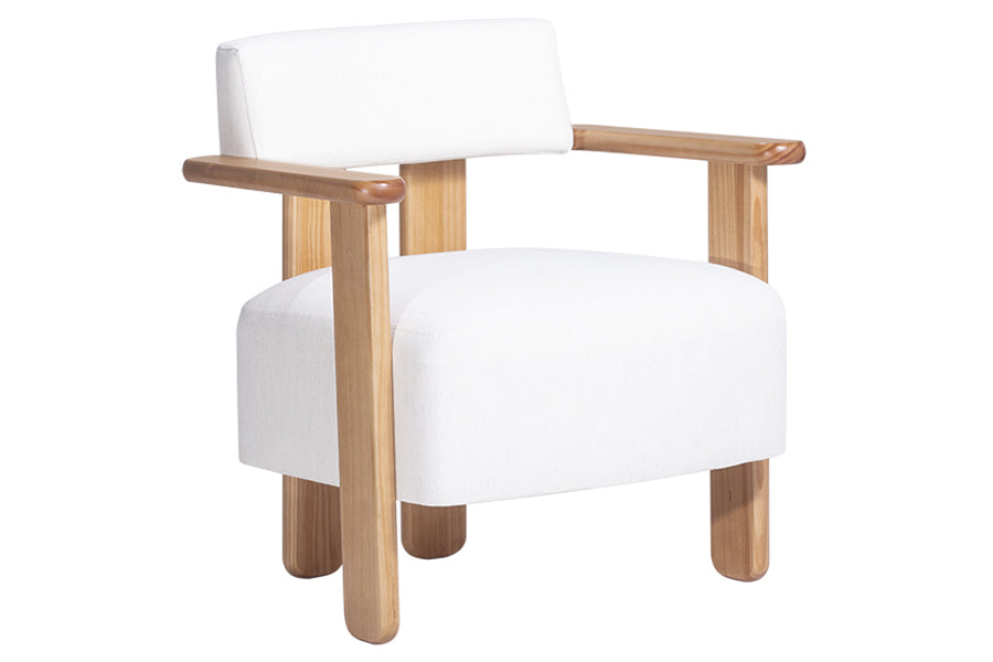 Poltrona para Sala Feather Off White vista na diagonal em fundo branco