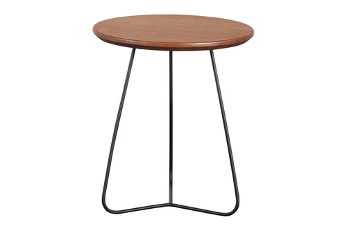 Mesa Lateral para sala Jade 52cm vista de frente em fundo branco