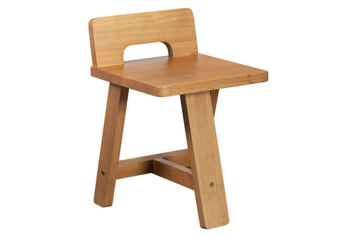 Banqueta baixa de Madeira Hai Nozes lado direito 