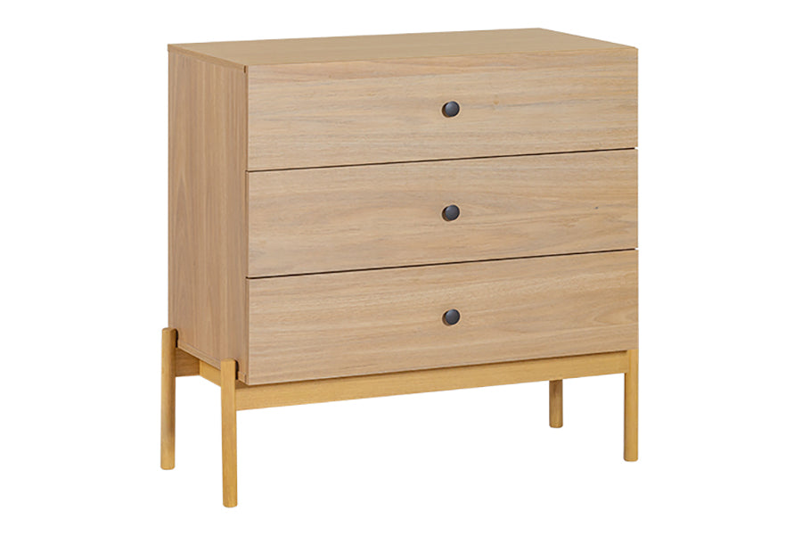 Comoda para quarto de Madeira 3 Gavetas Aruna Areia vista na diagonal em fundo branco