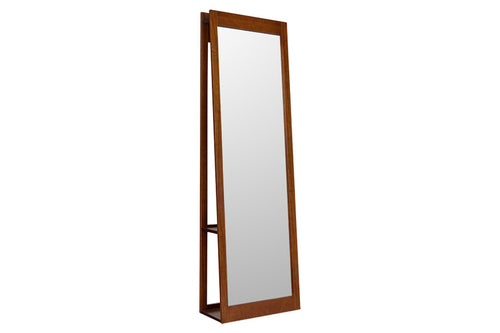 espelho grande de chao com cabide bali caramelo visto na diagonal