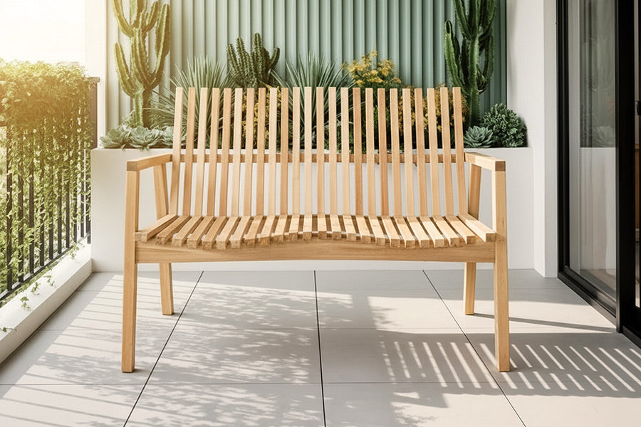 banco flutua ambientado na varanda