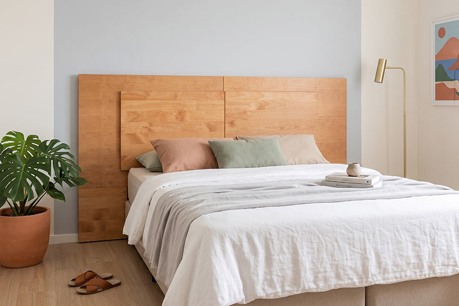 cabeceira extensivel bali nozes ambientada no quarto