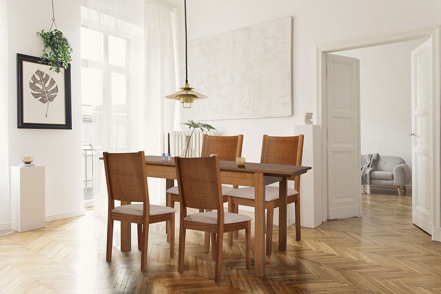 cadeira para sala euro kit com 2 nozes e tecido bege claro com mesa de jantar extensivel euro