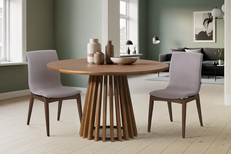 mesa de jantar didion e cadeiras fidalga ambientados na sala de jantar