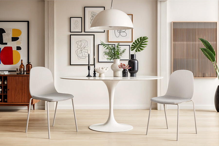 conjunto de cadeiras palma nude ambientado na sala de jantar
