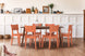 ambiente com cadeira para mesa de jantar uma telha