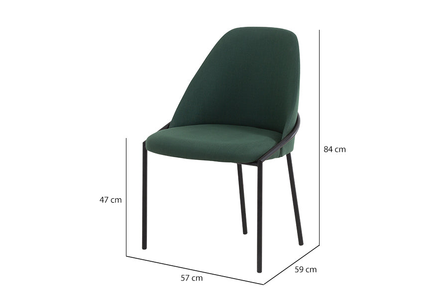 foto da cadeira de escritorio chloé na cor verde vista na diagonal em fundo branco com medidas escritas na imagem
