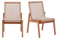 cadeiras para cozinha trama kit com 2 jatoba e corda areia em fundo infinito uma vista na diagonal e outra vista de frente