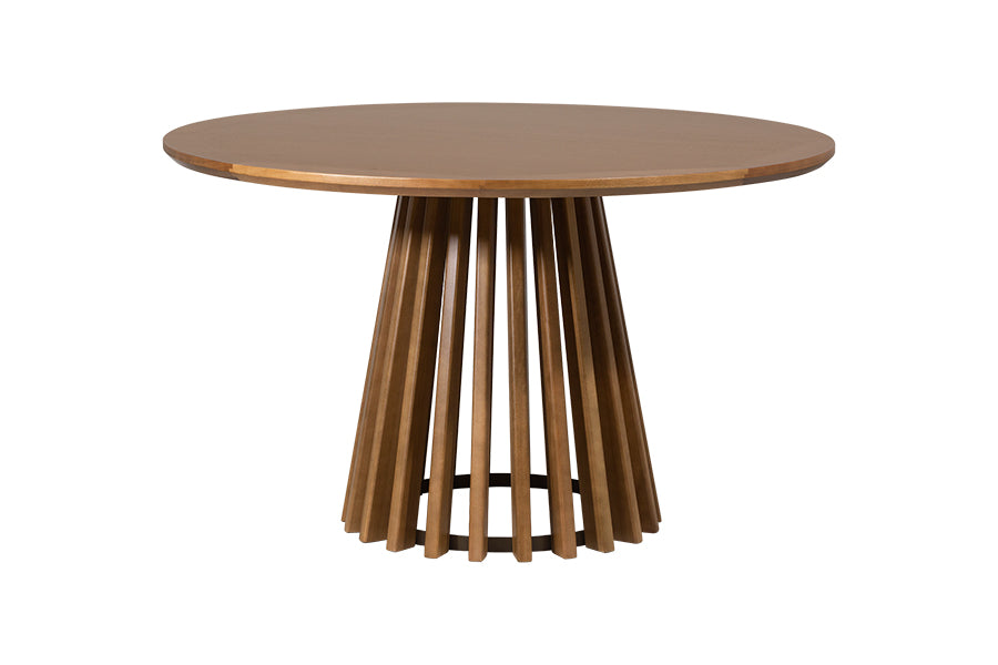 mesa de jantar didion cor avela de madeira de verdade eucalipto vista de frente em fundo branco