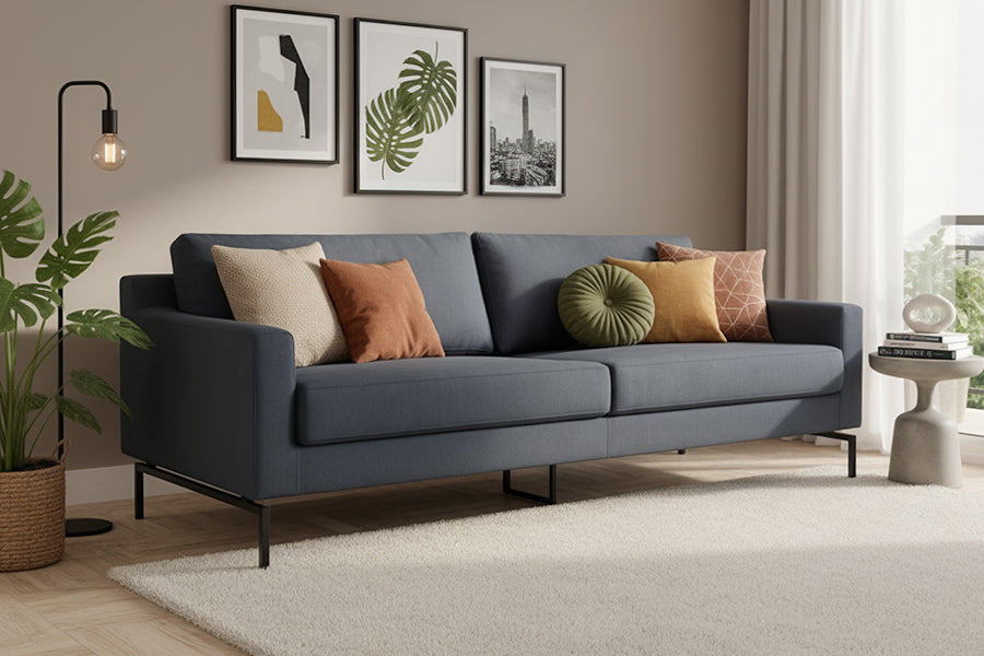 sofa berlin grafite ambientado na sala de estar