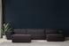 foto ambientada do sofa cinza módulo esquerdo com chaise maraú na cor grafite em sala de estar visto de frente