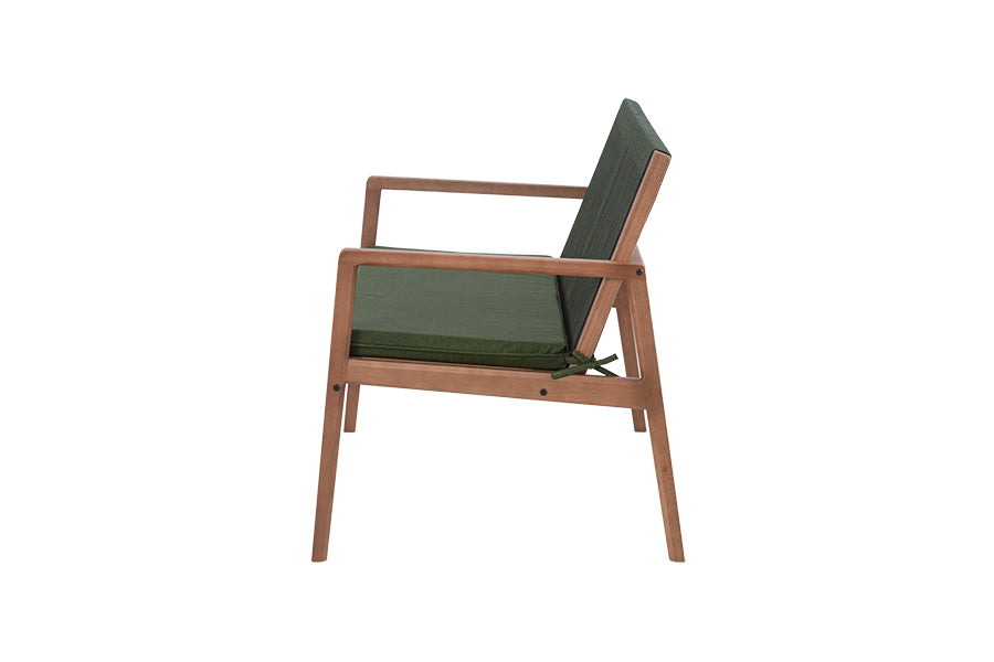 sofa confortavel oliva amêndoa e corda verde visto de lado em fundo branco