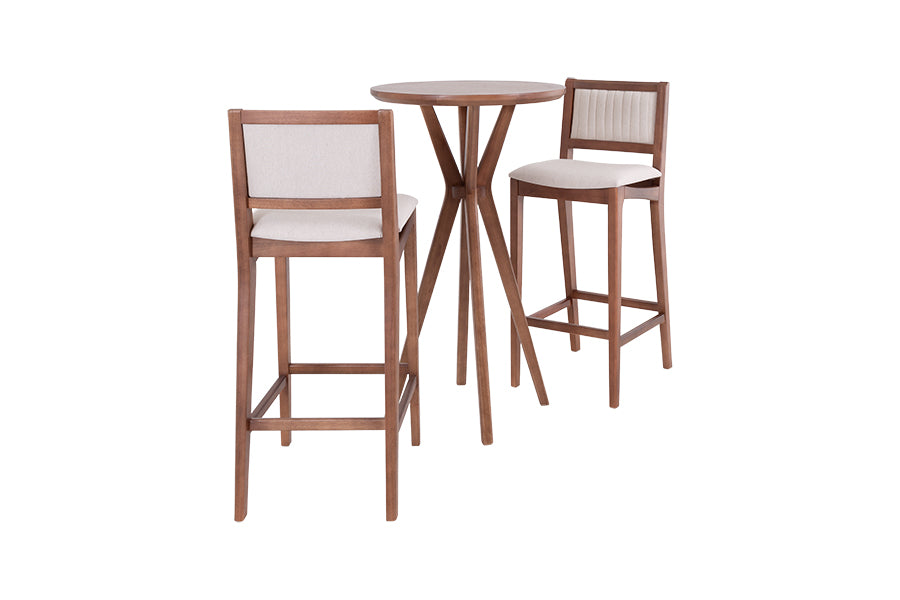 banquetas para cozinha alta margot amêndoa e tecido cru fundo infinito com mesa alta bistrô margot amêndoa