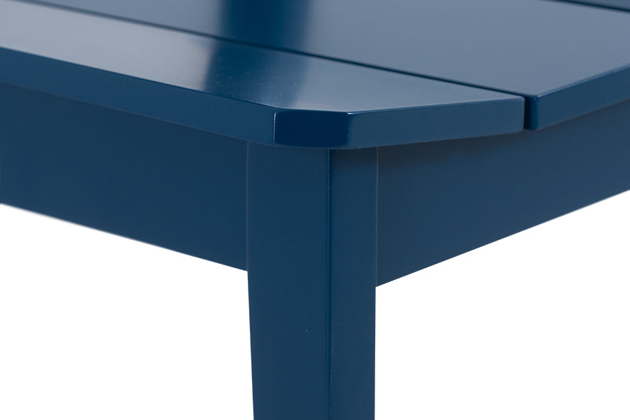 cadeira de escritório uma azul em fundo infinito detalhe assento