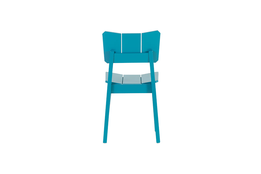 foto da cadeira cozinha uma na cor turquesa em fundo branco vista de trás