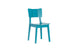 foto da cadeira madeira uma na cor turquesa em fundo branco vista na diagonal