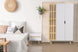 foto ambientada armario de madeira panteon off white em quarto de casal