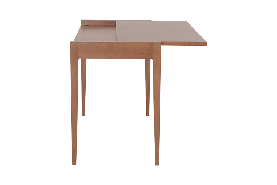 foto da mesa de jantar 4 lugares para apartamento pequeno extensível pina na cor amêndoa em fundo branco vista de lado sendo fechada