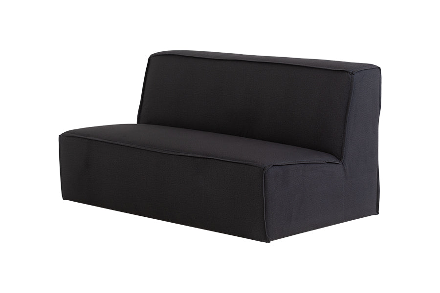 foto do sofa de 2 lugares módulo central maraú na cor grafite em fundo branco visto na diagonal
