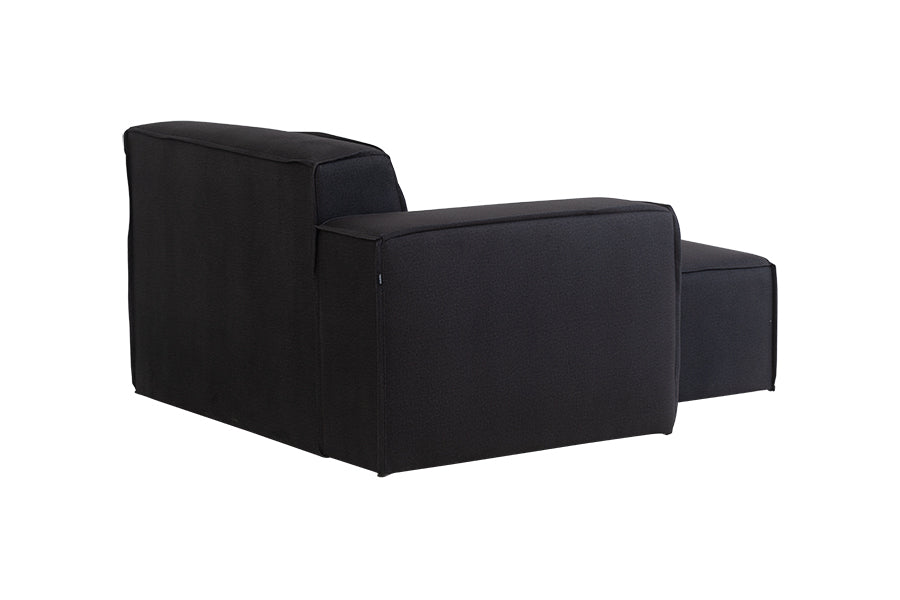 foto do sofa linho módulo direito com chaise maraú na cor grafite em fundo branco visto de trás