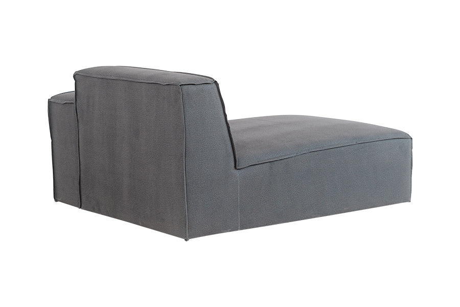 foto do sofa linho modulo esquerdo com chaise maraú na cor cinza claro em fundo branco visto de trás